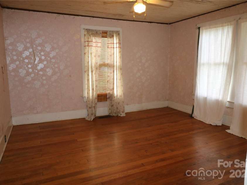 189 Alabama Street, Spindale, NC 28160.  MLS# CAR4165161, YatesRealty ID 158. 