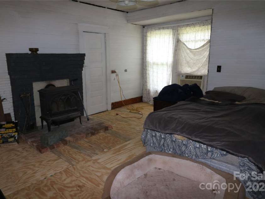 189 Alabama Street, Spindale, NC 28160.  MLS# CAR4165161, YatesRealty ID 158. 