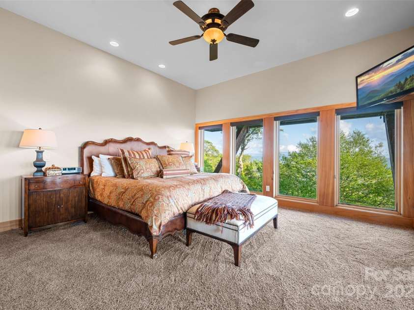 2910 Eagles Nest Trail, Banner Elk, NC 28604.  MLS# CAR4277103, YatesRealty ID 158. 