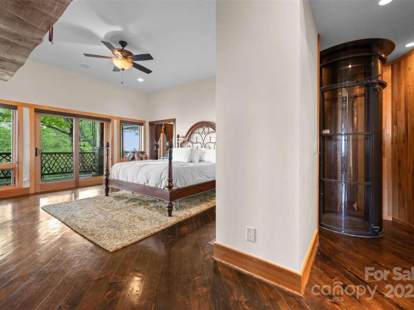 2910 Eagles Nest Trail, Banner Elk, NC 28604.  MLS# CAR4277103, YatesRealty ID 158. 