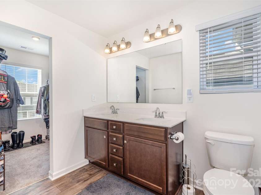 839 Foxglove Lane, York, SC 29745.  MLS# CAR4275327, YatesRealty ID 1580. 