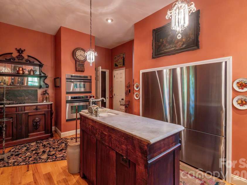 5592 Lennox Drive, Kings Mountain, NC 28086.  MLS# CAR4371853, YatesRealty ID 15800. 