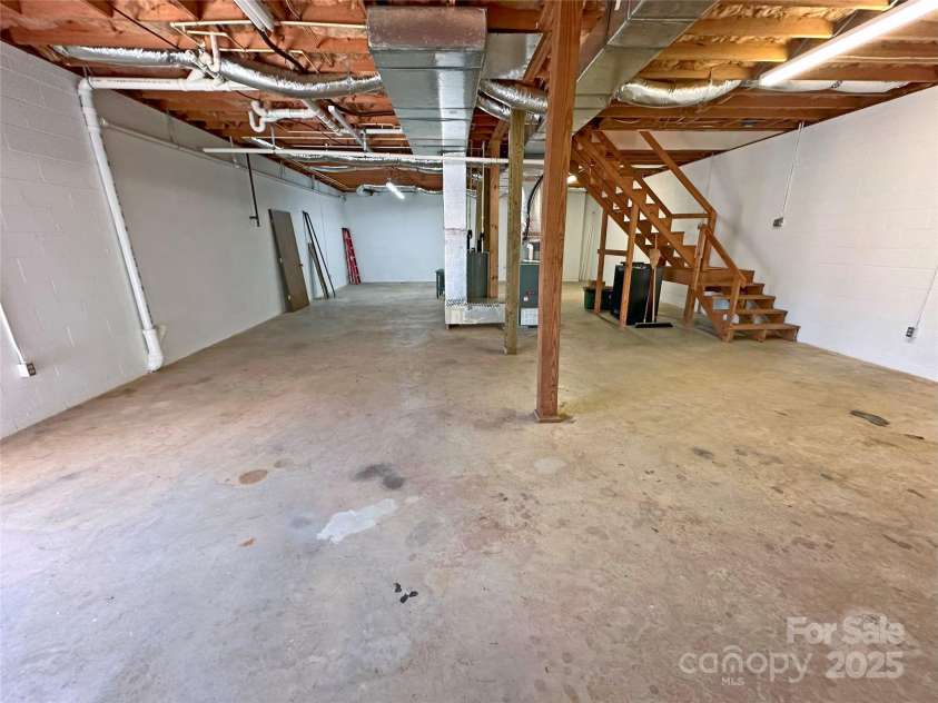 4866 NC Hwy 150 Highway, Lincolnton, NC 28092.  MLS# CAR4223343, YatesRealty ID 15801. Basement