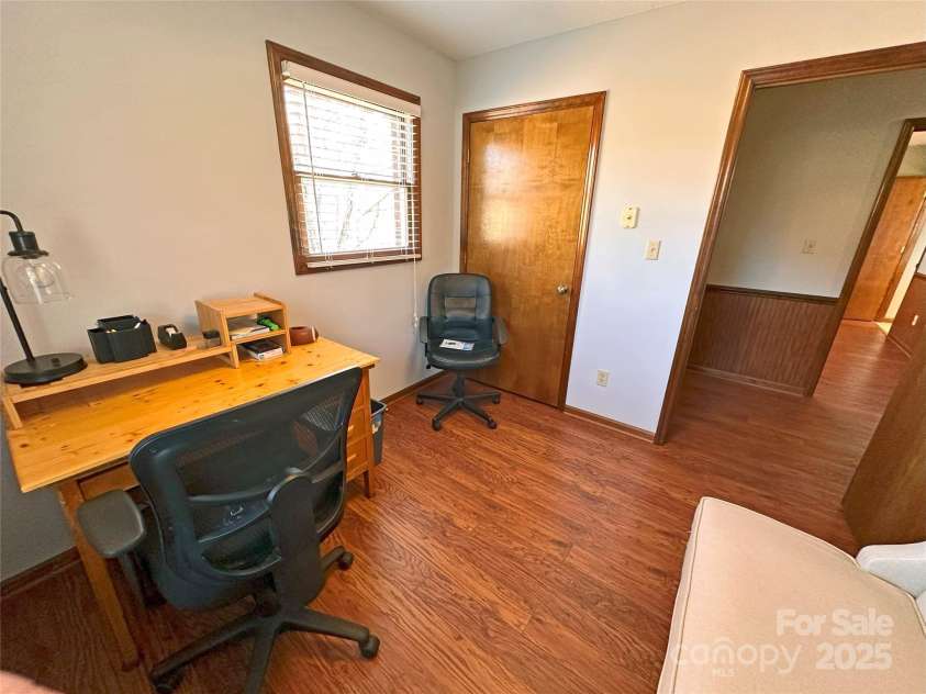 4866 NC Hwy 150 Highway, Lincolnton, NC 28092.  MLS# CAR4223343, YatesRealty ID 15801. 'Second Bedroom