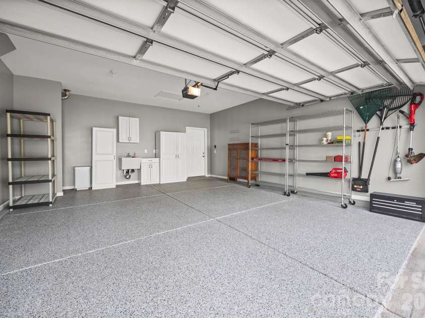 20238 Dovekie Lane, Fort Mill, SC 29707.  MLS# CAR4366782, YatesRealty ID 15802. 