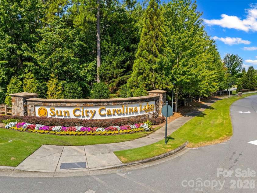 20238 Dovekie Lane, Fort Mill, SC 29707.  MLS# CAR4366782, YatesRealty ID 15802. 