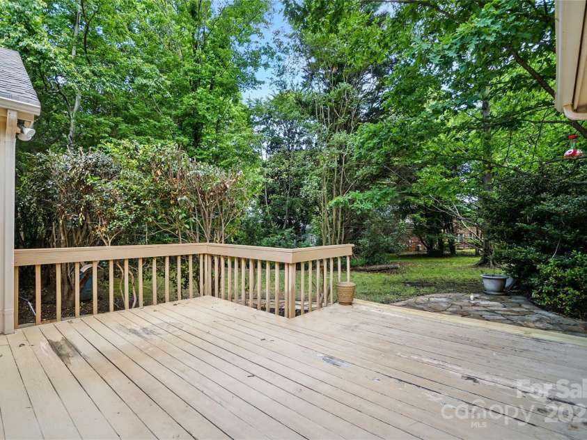 9927 Raddington Lane, Charlotte, NC 28269.  MLS# CAR4255804, YatesRealty ID 15803. 