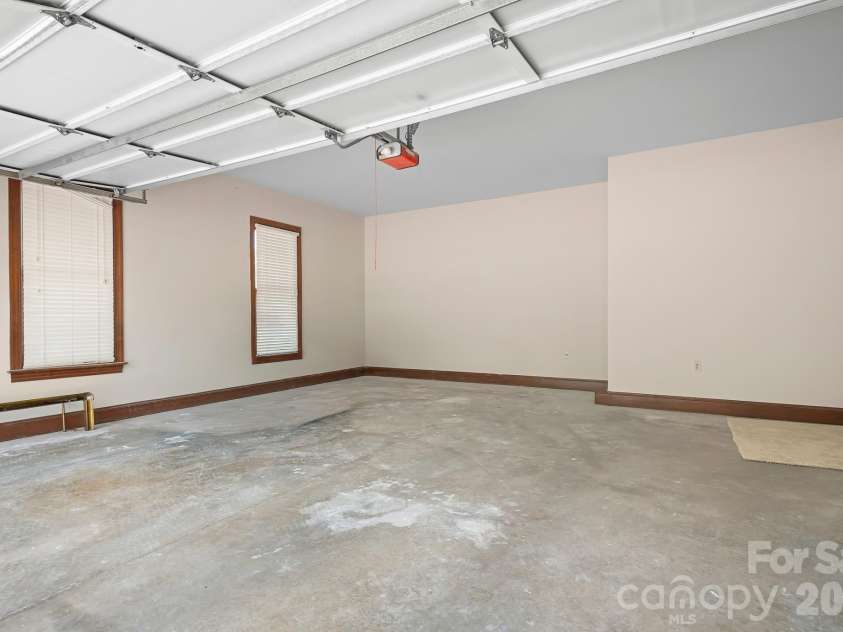 11690 Bain School Road, Mint Hill, NC 28227.  MLS# CAR4372063, YatesRealty ID 15806. 