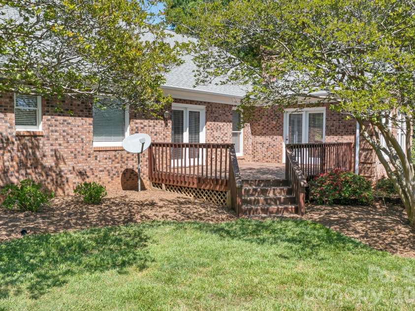 11690 Bain School Road, Mint Hill, NC 28227.  MLS# CAR4372063, YatesRealty ID 15806. 