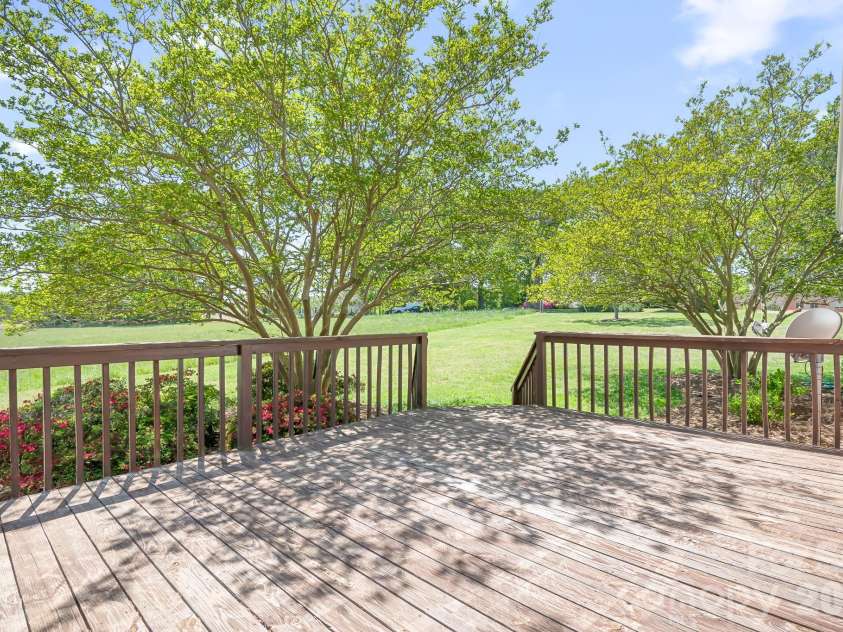 11690 Bain School Road, Mint Hill, NC 28227.  MLS# CAR4372063, YatesRealty ID 15806. 
