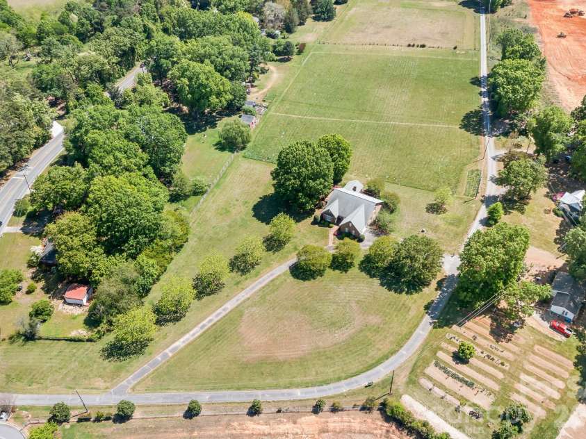 11690 Bain School Road, Mint Hill, NC 28227.  MLS# CAR4372063, YatesRealty ID 15806. 