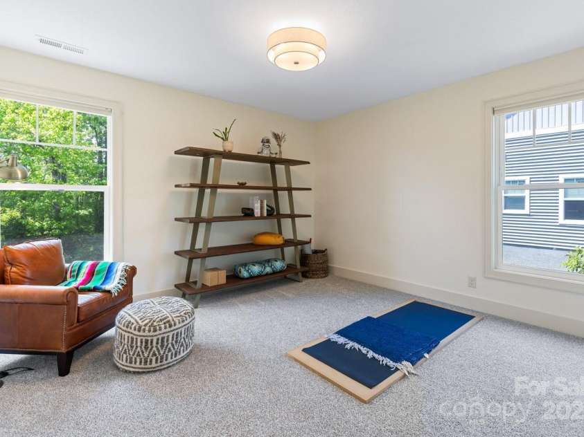 117 White Oak Road Extension, Arden, NC 28704.  MLS# CAR4254070, YatesRealty ID 15806. 