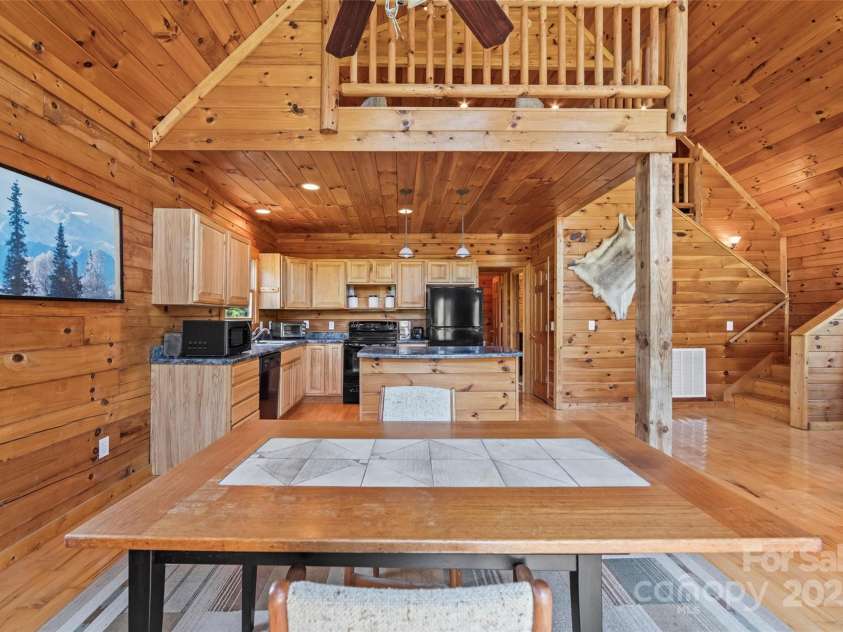 102 Brookview Lane, Whittier, NC 28789.  MLS# CAR4262943, YatesRealty ID 15807. 