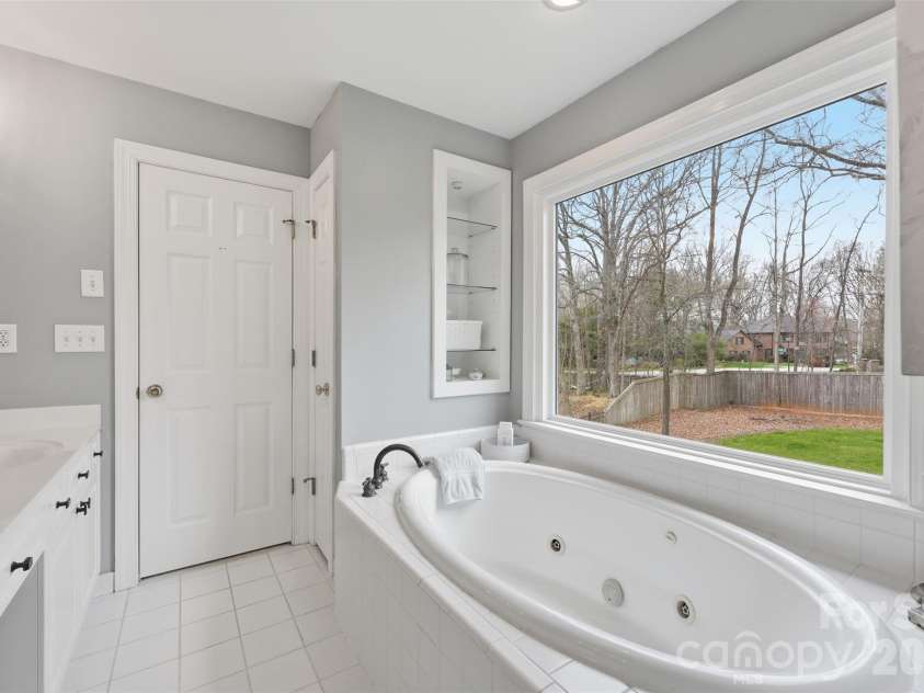 2117 Keegan Court, Matthews, NC 28104.  MLS# CAR4356033, YatesRealty ID 15812. 