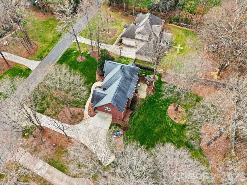 2117 Keegan Court, Matthews, NC 28104.  MLS# CAR4356033, YatesRealty ID 15812. 