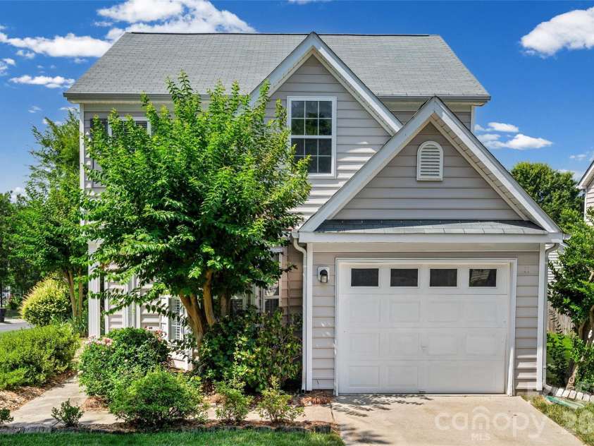 2905 Sedona Place, Fort Mill, SC 29708.  MLS# CAR4372457, YatesRealty ID 15813. 