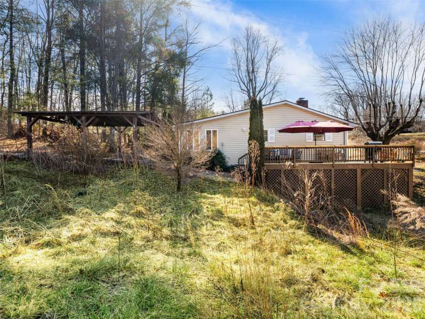 44 Presbyterian Church Road, Mills River, NC 28759.  MLS# CAR4341806, YatesRealty ID 15814. 