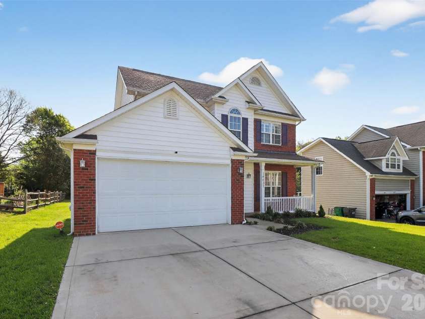 14431 Catherine Miller Drive, Charlotte, NC 28273.  MLS# CAR4342669, YatesRealty ID 15815. 