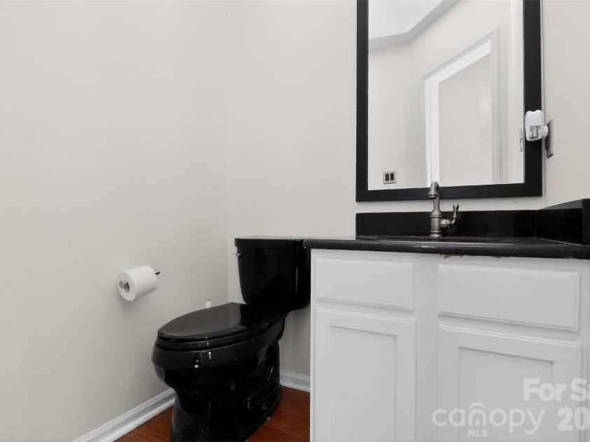 14431 Catherine Miller Drive, Charlotte, NC 28273.  MLS# CAR4342669, YatesRealty ID 15815. 