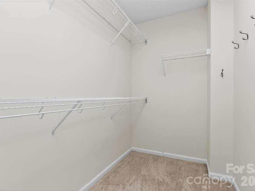 14431 Catherine Miller Drive, Charlotte, NC 28273.  MLS# CAR4342669, YatesRealty ID 15815. 