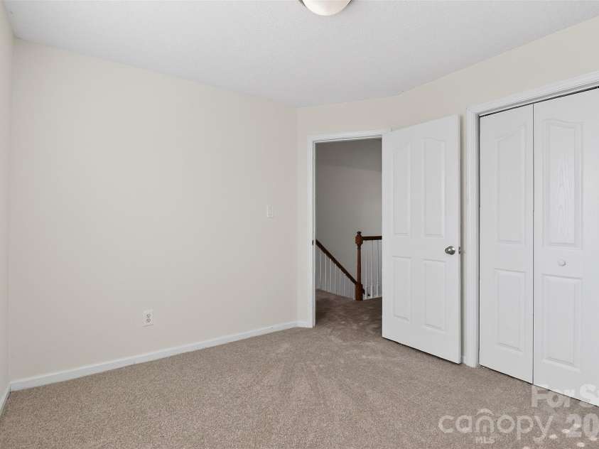 14431 Catherine Miller Drive, Charlotte, NC 28273.  MLS# CAR4342669, YatesRealty ID 15815. 