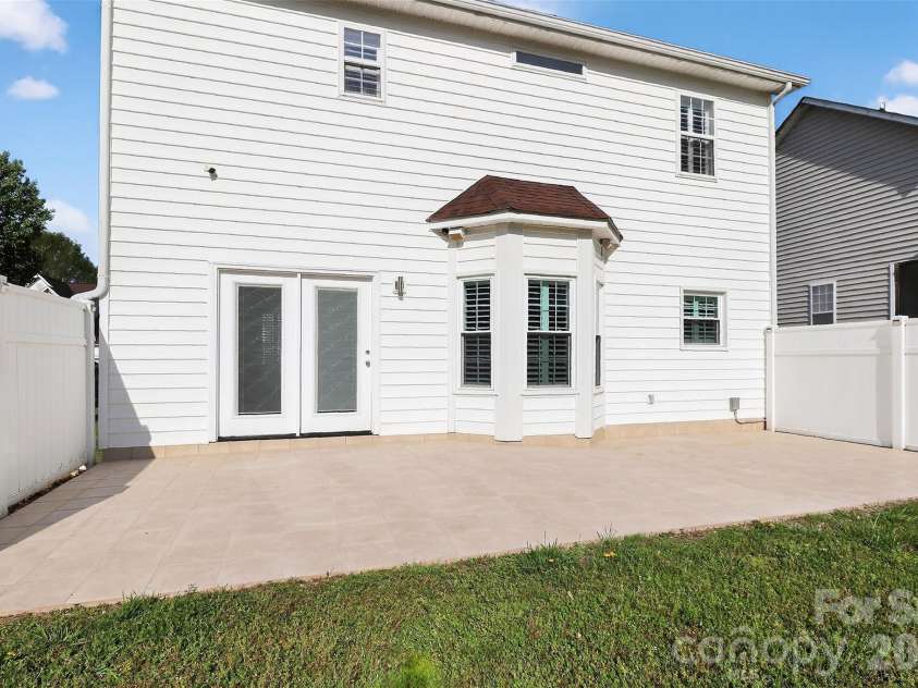 14431 Catherine Miller Drive, Charlotte, NC 28273.  MLS# CAR4342669, YatesRealty ID 15815. 