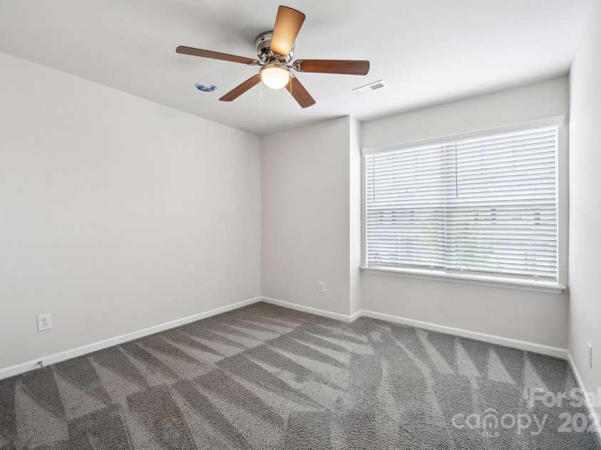 7011 Jane Parks Way, Charlotte, NC 28217.  MLS# CAR4217186, YatesRealty ID 15815. 