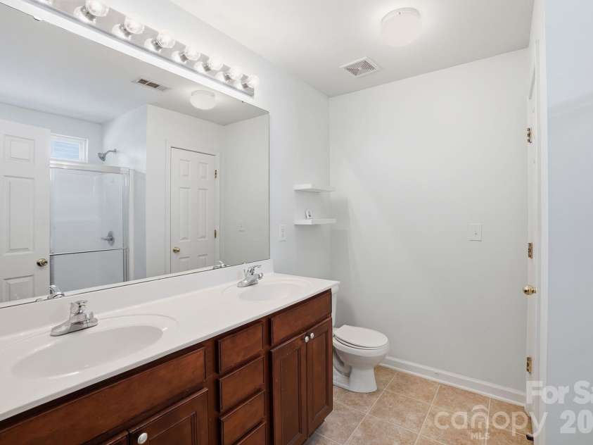 4275 Wiregrass Road, Fort Mill, SC 29707.  MLS# CAR4368754, YatesRealty ID 15816. 