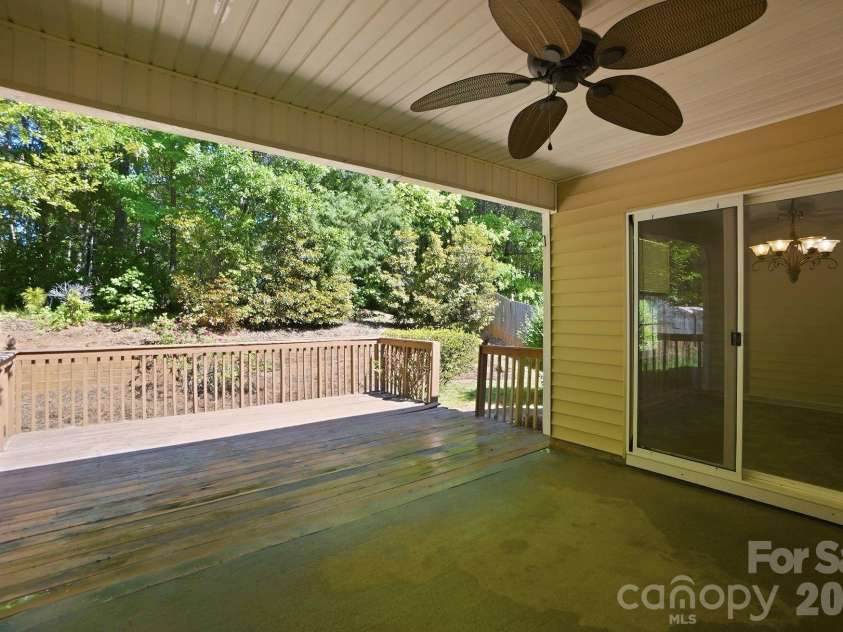 4275 Wiregrass Road, Fort Mill, SC 29707.  MLS# CAR4368754, YatesRealty ID 15816. 