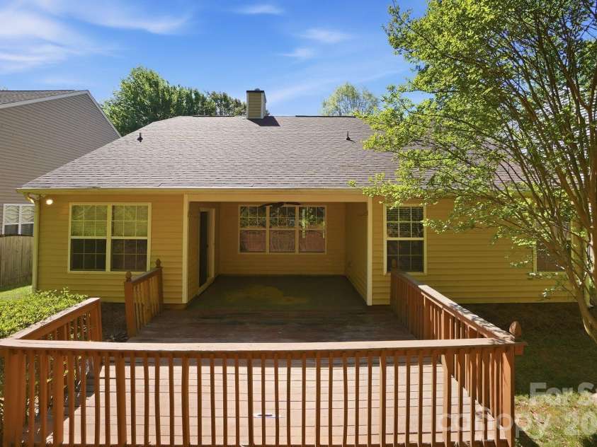 4275 Wiregrass Road, Fort Mill, SC 29707.  MLS# CAR4368754, YatesRealty ID 15816. 