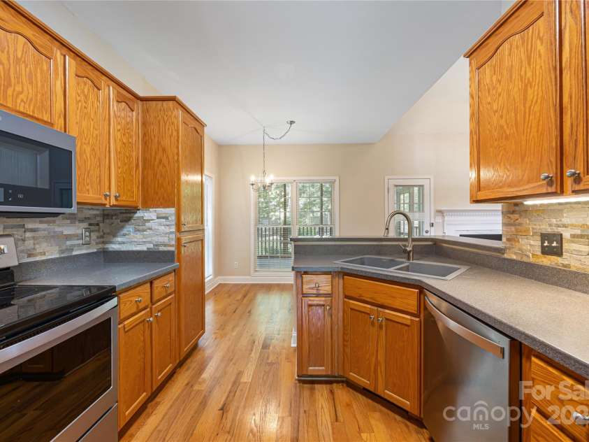 4790 Cascade Avenue, Rock Hill, SC 29732.  MLS# CAR4253010, YatesRealty ID 15816. 