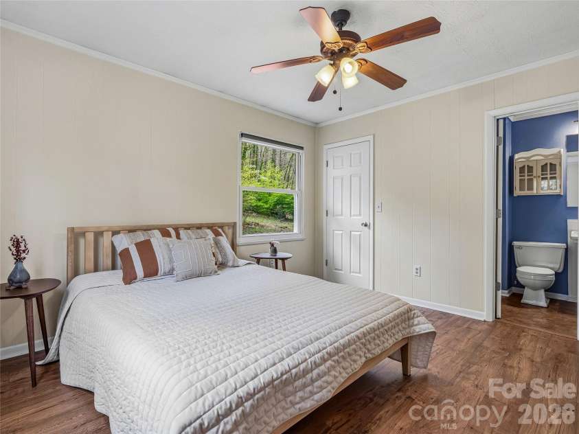 36 Dogwood Drive, Maggie Valley, NC 28751.  MLS# CAR4373028, YatesRealty ID 15818. 