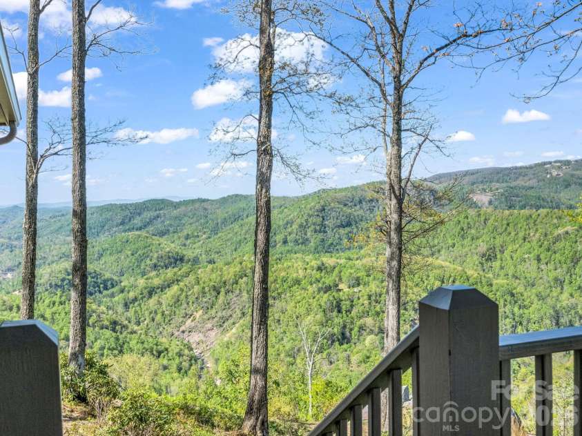200 Granite Bridge Court, Black Mountain, NC 28711.  MLS# CAR4357165, YatesRealty ID 15819. 