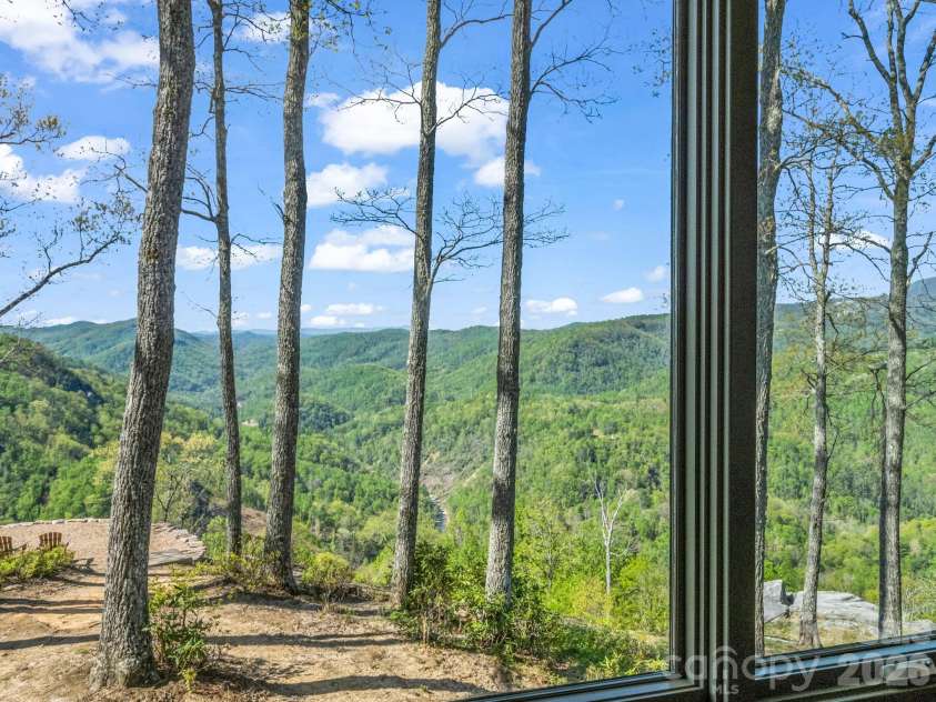 200 Granite Bridge Court, Black Mountain, NC 28711.  MLS# CAR4357165, YatesRealty ID 15819. 