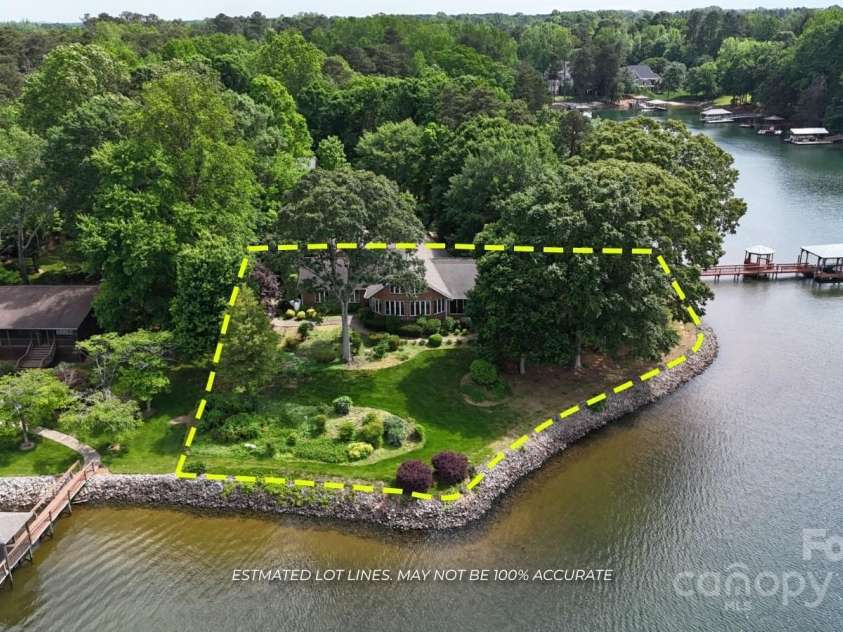 2818 Cherry Lane, Denver, NC 28037.  MLS# CAR4253240, YatesRealty ID 15819. 