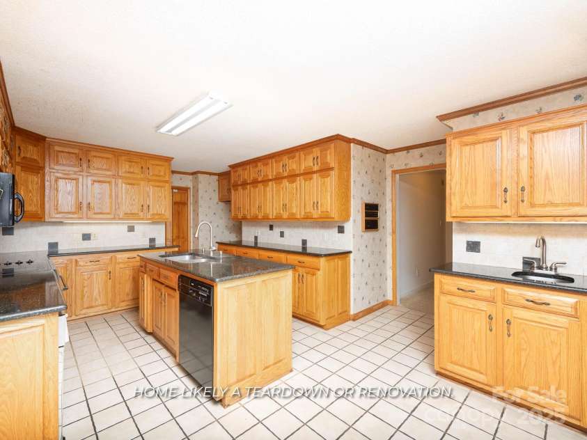 2818 Cherry Lane, Denver, NC 28037.  MLS# CAR4253240, YatesRealty ID 15819. 