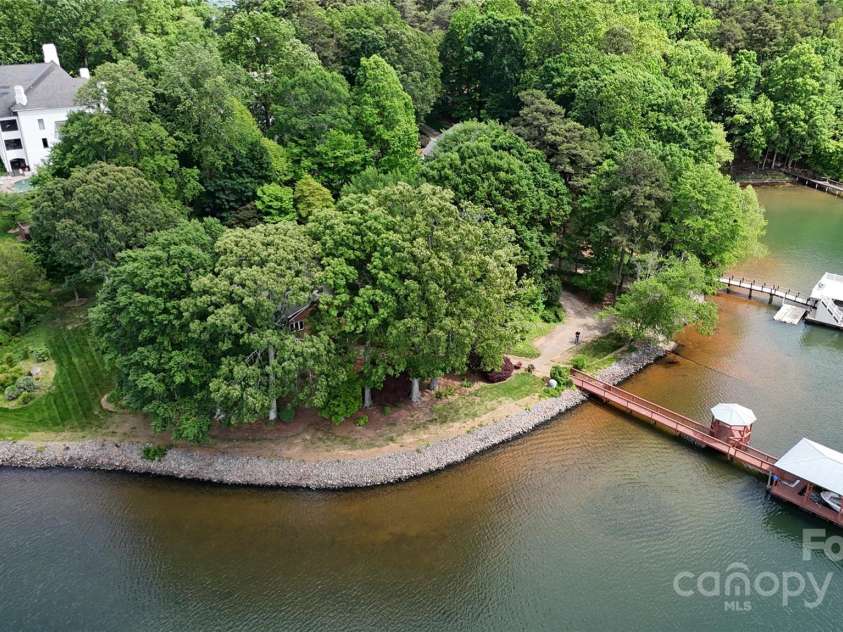 2818 Cherry Lane, Denver, NC 28037.  MLS# CAR4253240, YatesRealty ID 15819. 