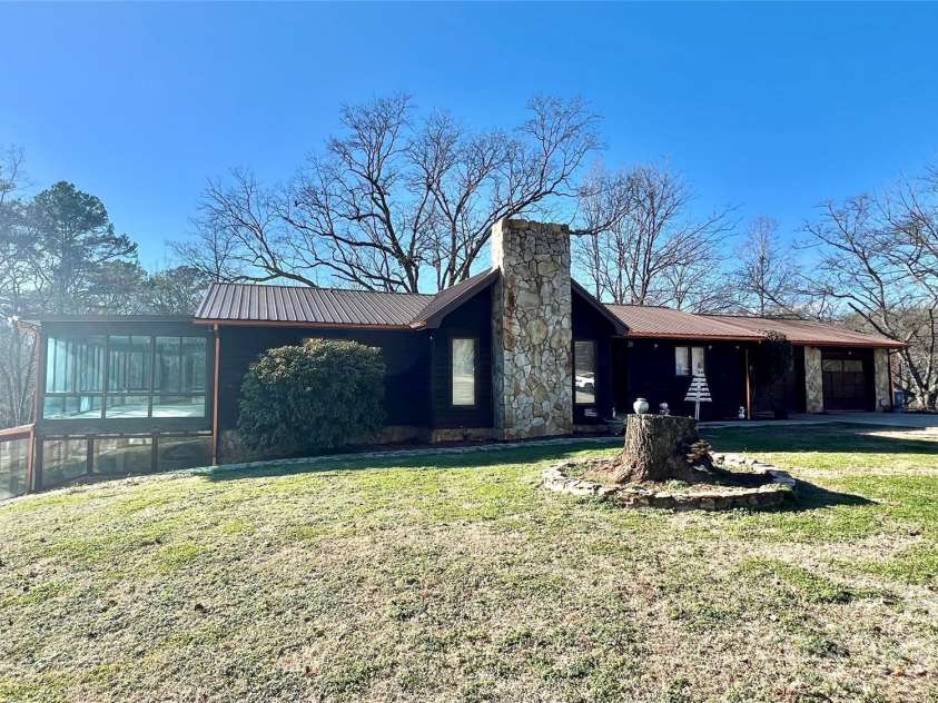 100 Steffey Lane, Taylorsville, NC 28681.  MLS# CAR4332523, YatesRealty ID 1582. 