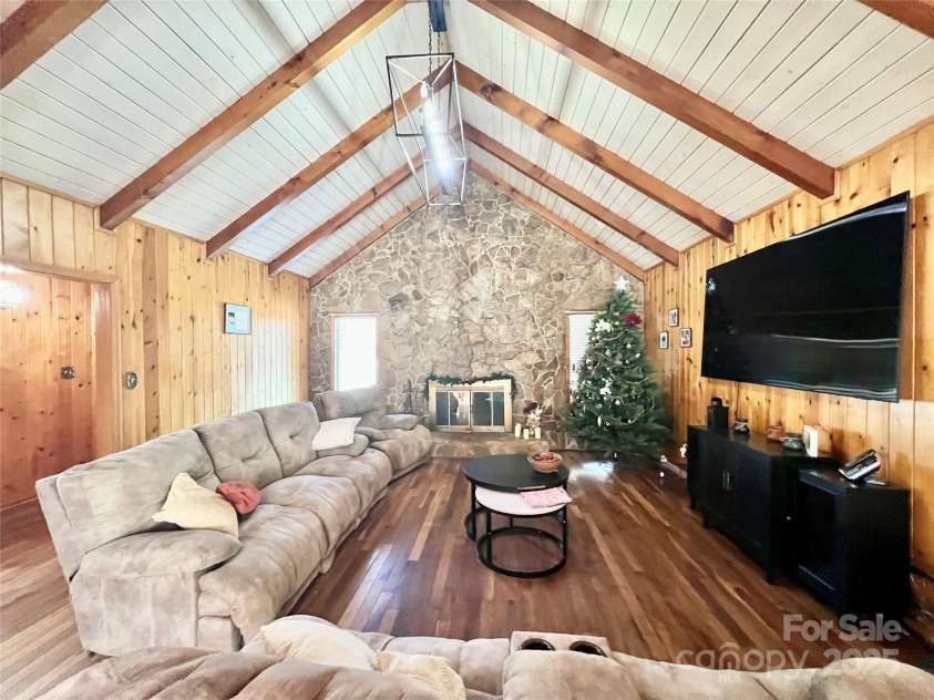 100 Steffey Lane, Taylorsville, NC 28681.  MLS# CAR4332523, YatesRealty ID 1582. 