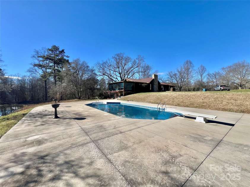 100 Steffey Lane, Taylorsville, NC 28681.  MLS# CAR4332523, YatesRealty ID 1582. 