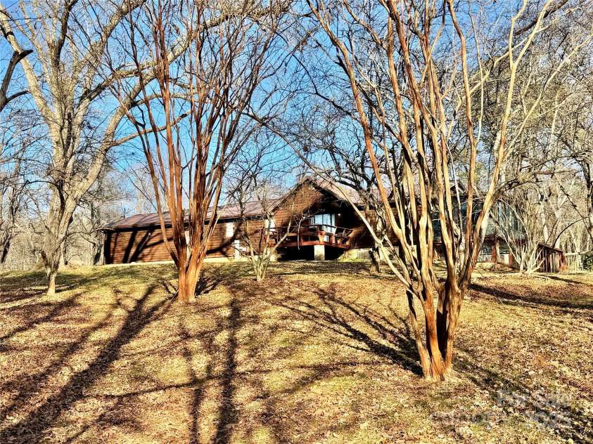 100 Steffey Lane, Taylorsville, NC 28681.  MLS# CAR4332523, YatesRealty ID 1582. 