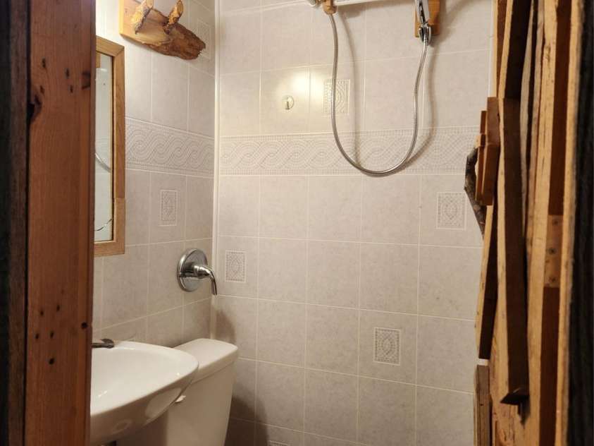 902 Coldwater Court, Concord, NC 28025.  MLS# CAR4165163, YatesRealty ID 1582. Full Bath in Basement