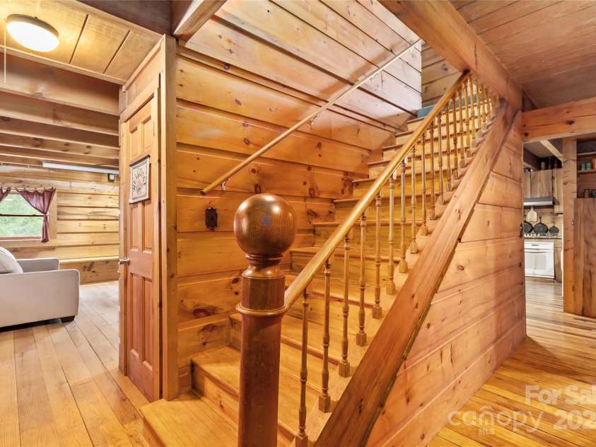 902 Coldwater Court, Concord, NC 28025.  MLS# CAR4165163, YatesRealty ID 1582. Hand Turned Newell Post