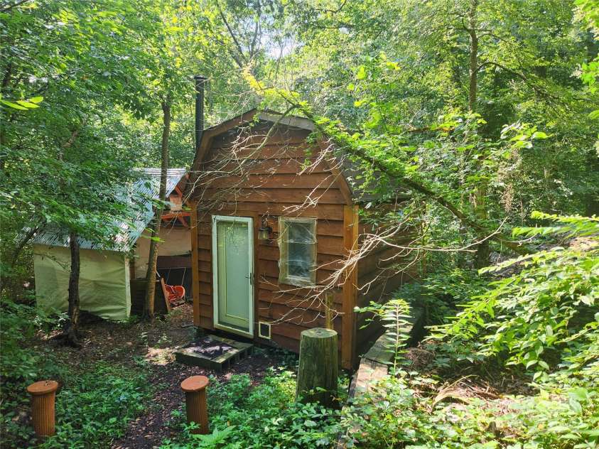 902 Coldwater Court, Concord, NC 28025.  MLS# CAR4165163, YatesRealty ID 1582. Outbuilding