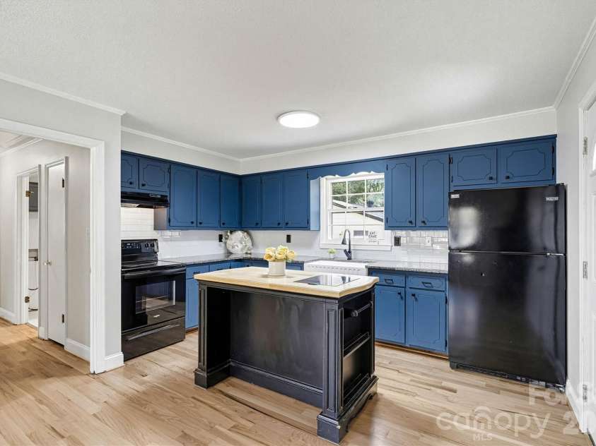 5329 Highway 27 Highway, Iron Station, NC 28080.  MLS# CAR4363221, YatesRealty ID 15820. 