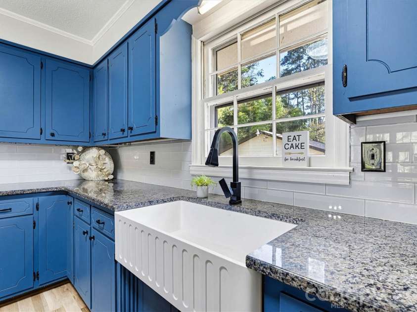 5329 Highway 27 Highway, Iron Station, NC 28080.  MLS# CAR4363221, YatesRealty ID 15820. 
