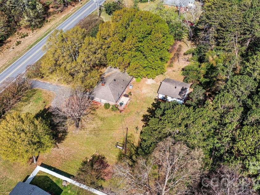 5329 Highway 27 Highway, Iron Station, NC 28080.  MLS# CAR4363221, YatesRealty ID 15820. 