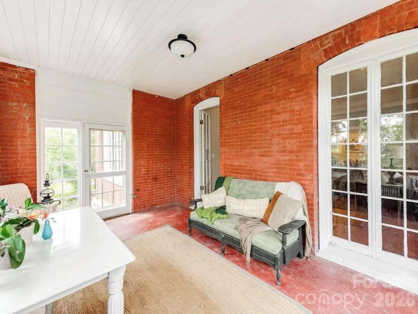 128 End Street, Chester, SC 29706.  MLS# CAR4374253, YatesRealty ID 15821. 