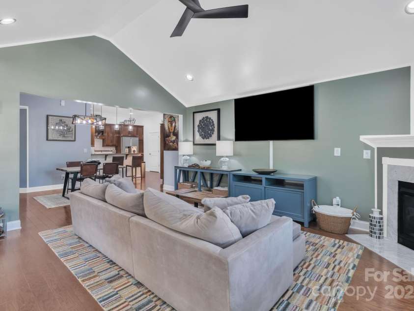 1328 Somersby Circle, Gastonia, NC 28054.  MLS# CAR4255808, YatesRealty ID 15822. 
