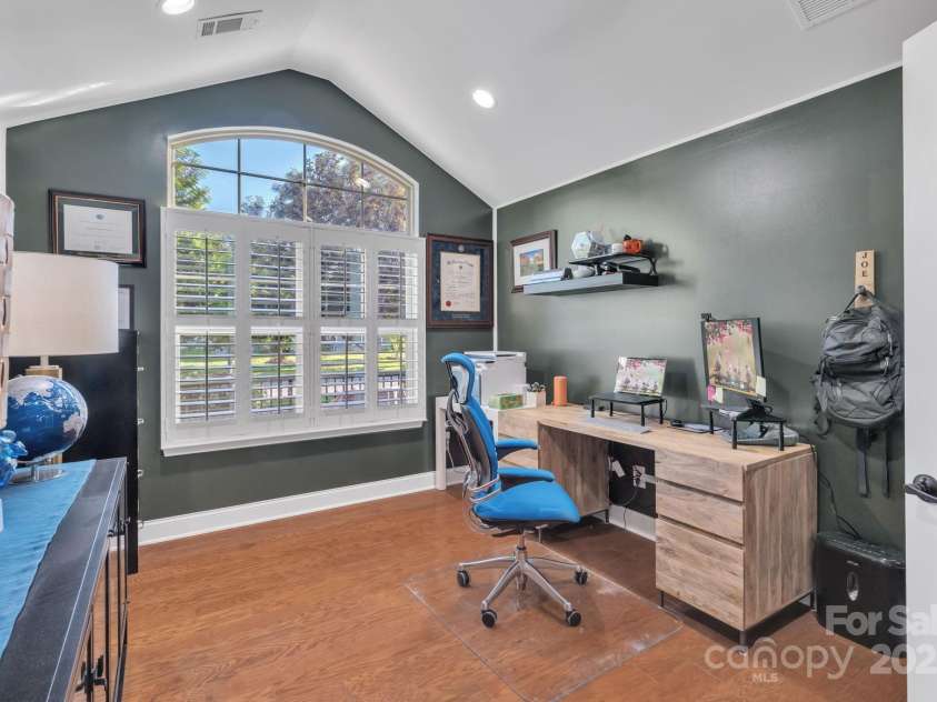 1328 Somersby Circle, Gastonia, NC 28054.  MLS# CAR4255808, YatesRealty ID 15822. 